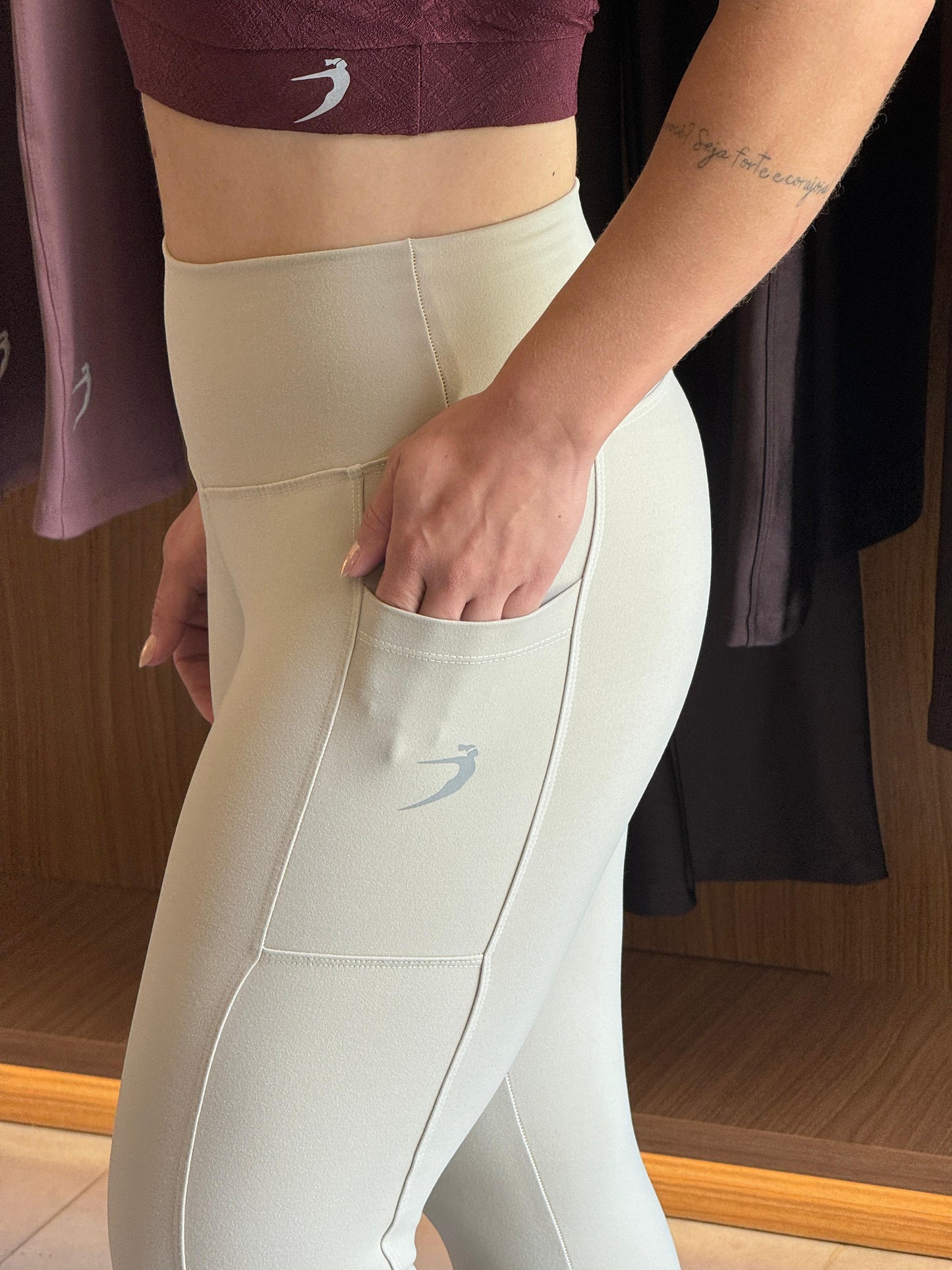 Legging Bolso -Suplex Santa Constância