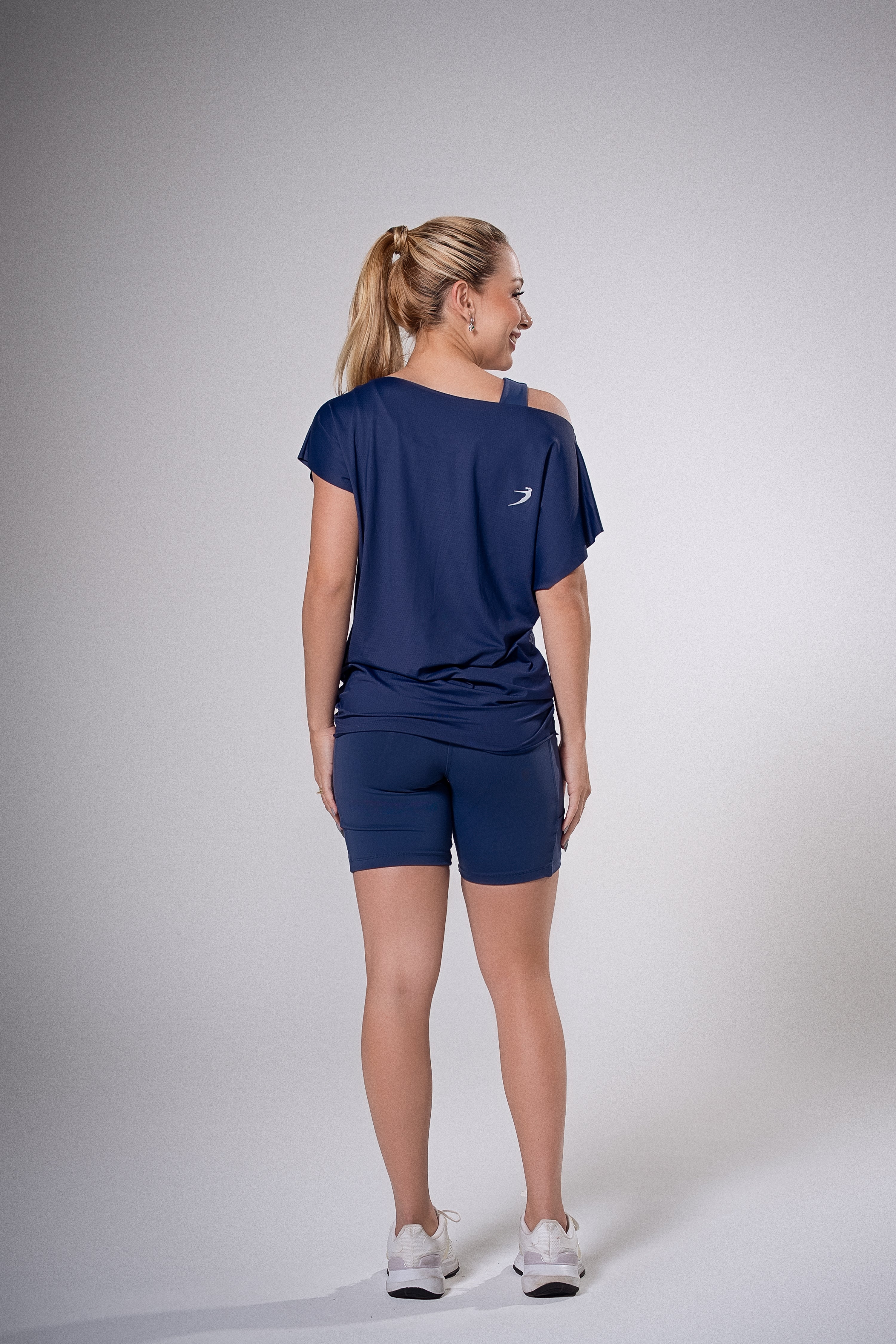 Blusa quadrada